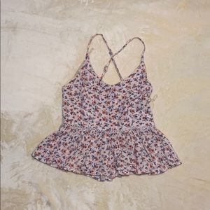 Flowery crossback top